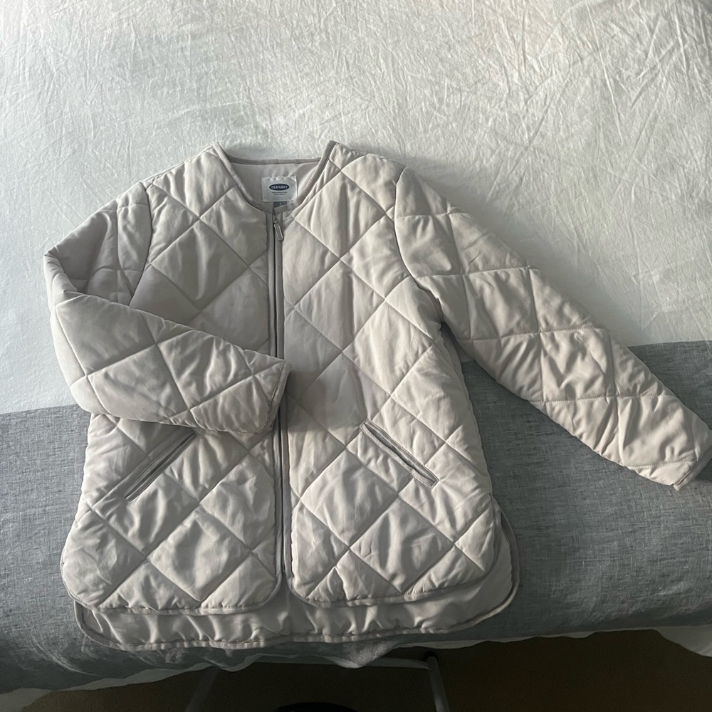 Old Navy lightweight collarless puffer jacket - natural/beige size L